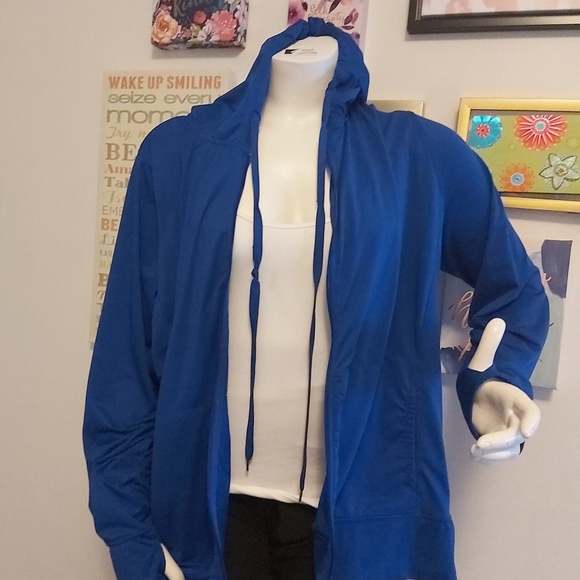 Hoodie - Picture 2 of 3